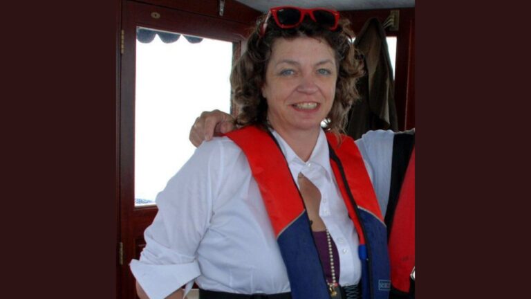 Shane spall weight loss, age, wikipedia, net worth & films shane spall